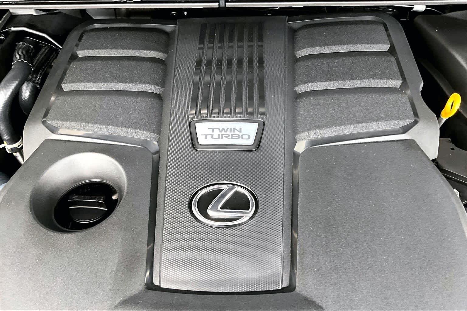 Used 2024 Atomic Silver Lexus Premium+ image 33