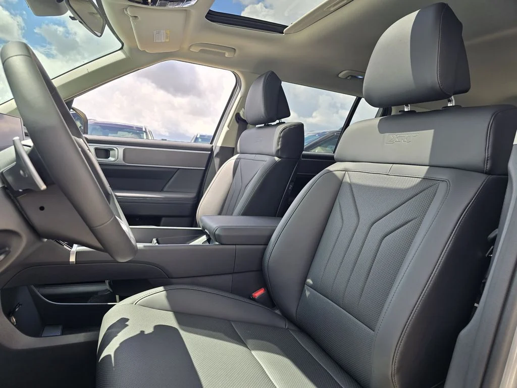New 2026 Silver Hyundai XRT image 15