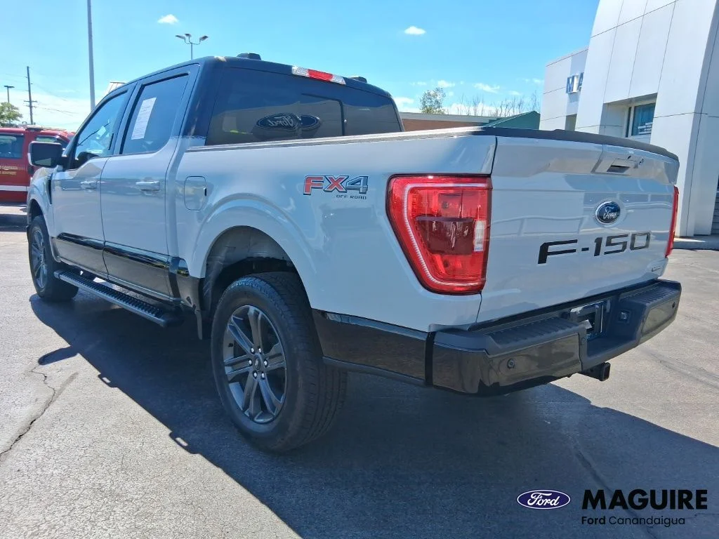 Used 2023 White Ford XLT image 3