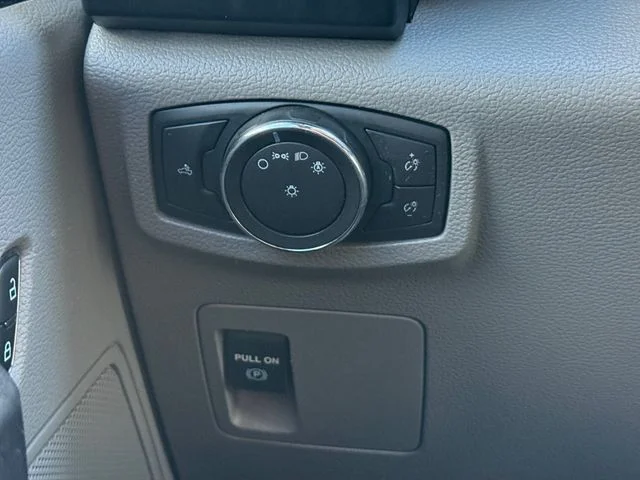 Certified Used 2018 White Ford XL image 13