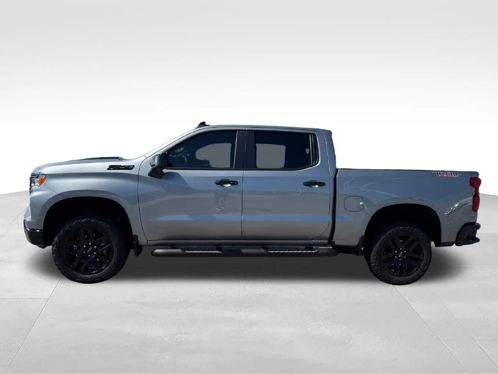 Used 2026 Gray Chevrolet LT Trail Boss image 2