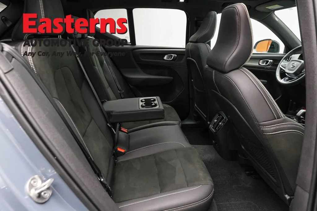Used 2022 Gray Volvo P8 Ultimate image 23