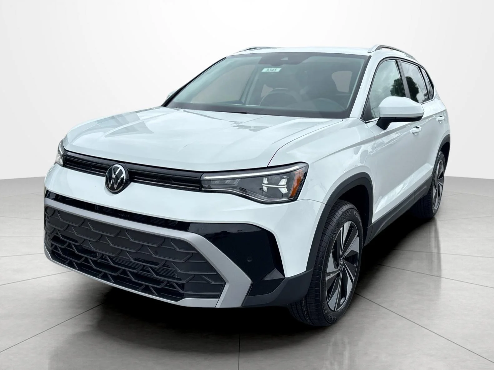 New 2026 Pure White Volkswagen SE image 1