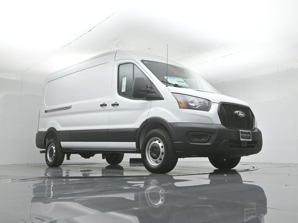 New 2026 Oxford White Ford Base image 43