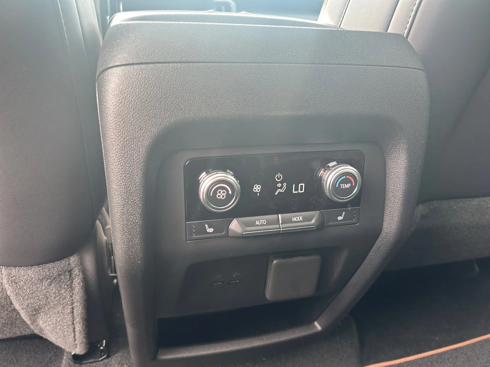 New 2027 Summit White GMC AT4 AWD image 21