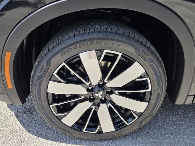 New 2026 Black Mitsubishi SE 1.5T 2WD image 4