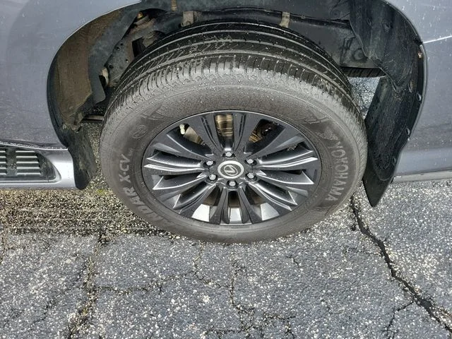 Used 2021 Gray Lexus 460 image 6
