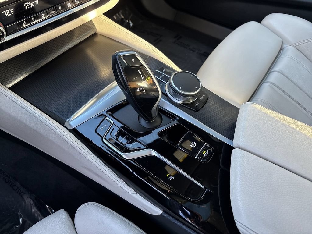 Certified Used 2023 Carbon Black Metallic BMW 530i xDrive image 19