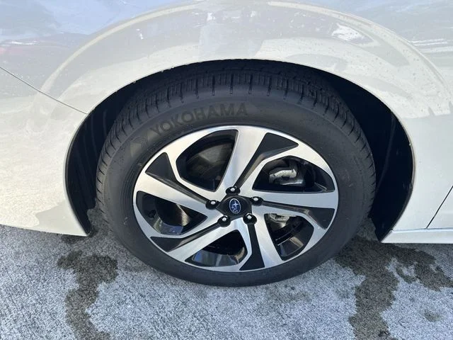 Certified Used 2022 White Subaru Limited image 10