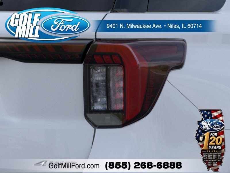 New 2026 Space White Metallic Ford ST-Line image 21