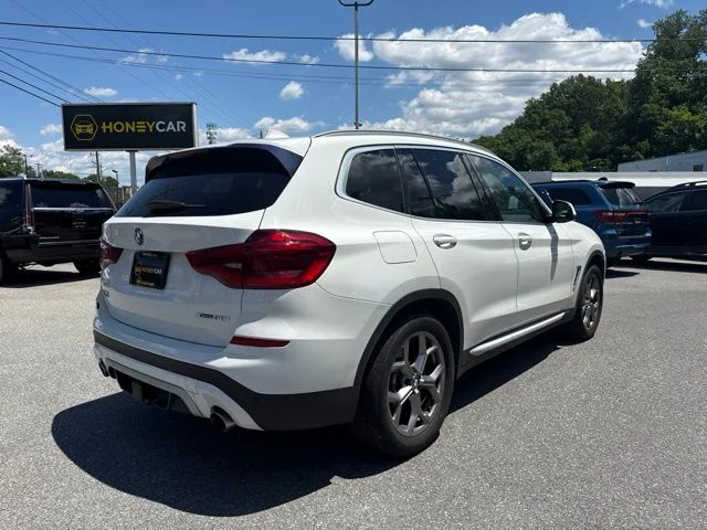 Used 2020 White BMW xDrive30i image 6