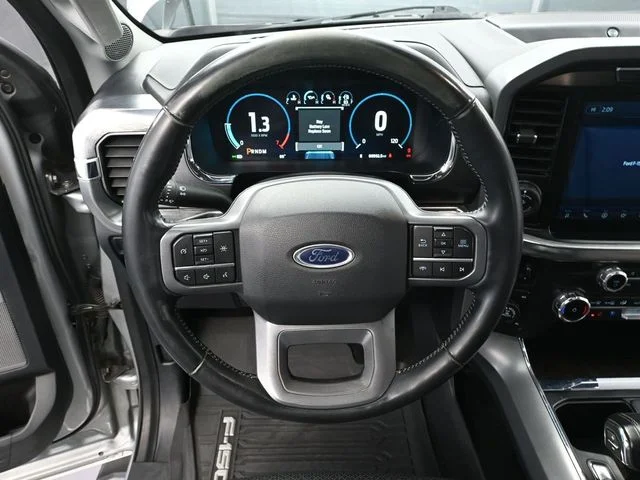 Used 2022 Silver Ford Lariat image 28