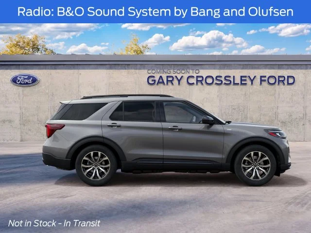 New 2027 Carbonized Gray Metallic Ford ST-Line image 5