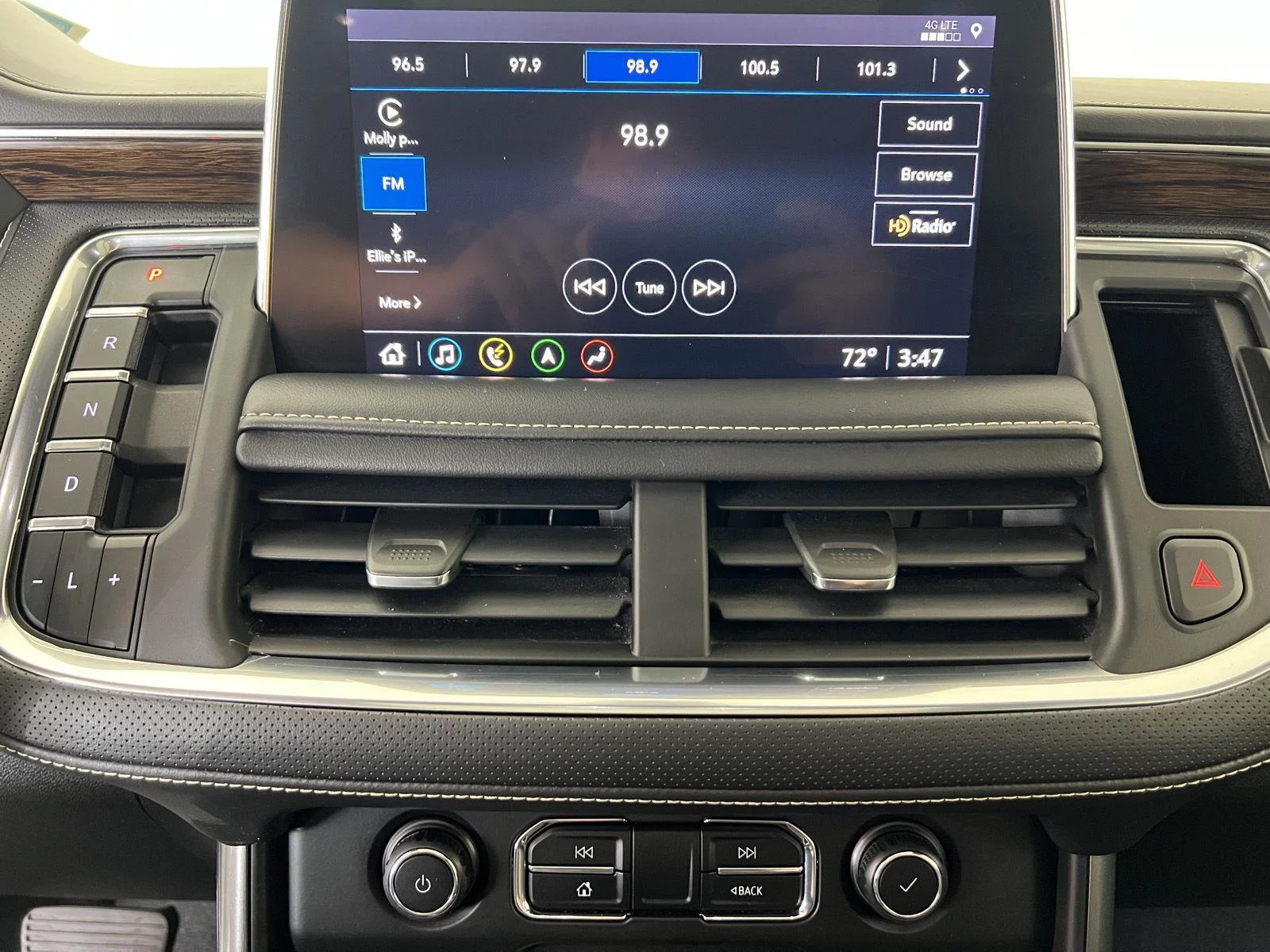 Used 2021 Summit White Chevrolet Premier image 30