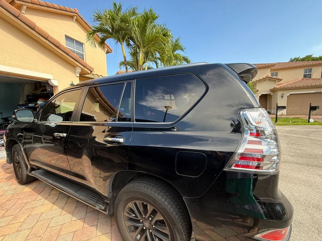 Used 2023 Black Onyx Lexus 460 image 3