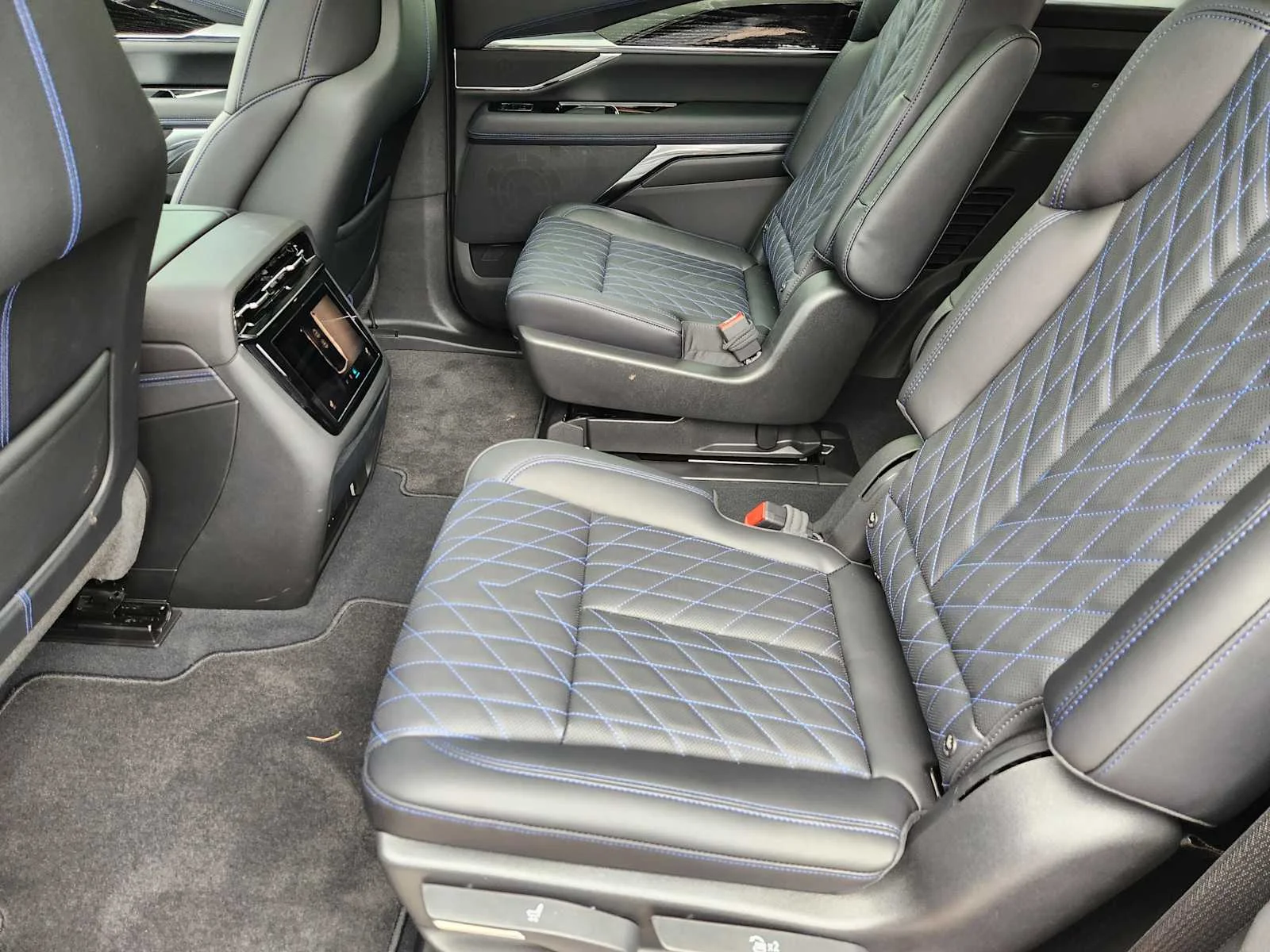 New 2026 Black Raven Cadillac Luxury image 19