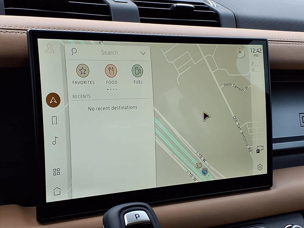 2025 Land Rover Defender V8 - Photo 14