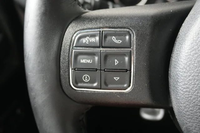 Used 2015 Bright White Clearcoat Jeep Sport image 15