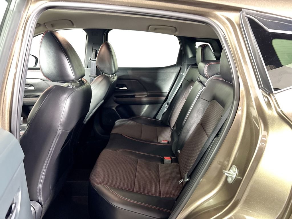 Used 2025 Brown Nissan SR image 19