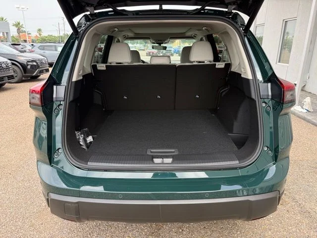 New 2026 Obsidian Green Pearl Nissan Dark Armor™ image 31