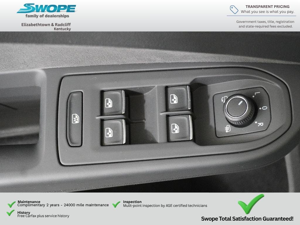 Used 2025 Moonstone Gray Volkswagen SE image 19