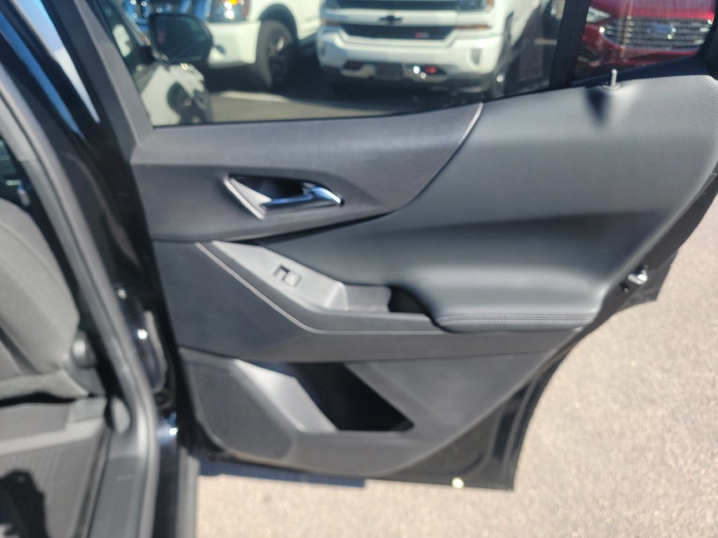 New 2027 Mosaic Black Metallic Chevrolet LT image 24