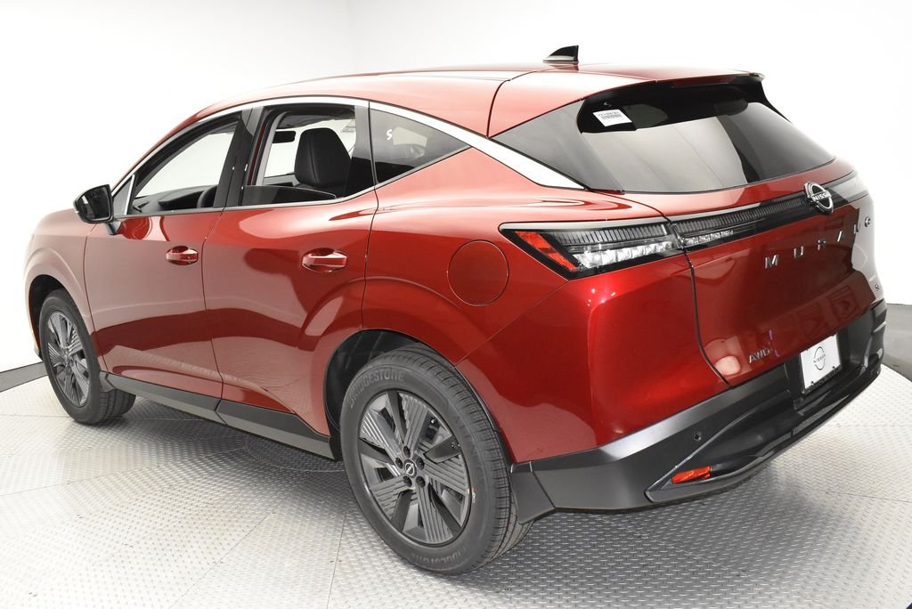 New 2026 Scarlet Ember Tintcoat Nissan SL image 7