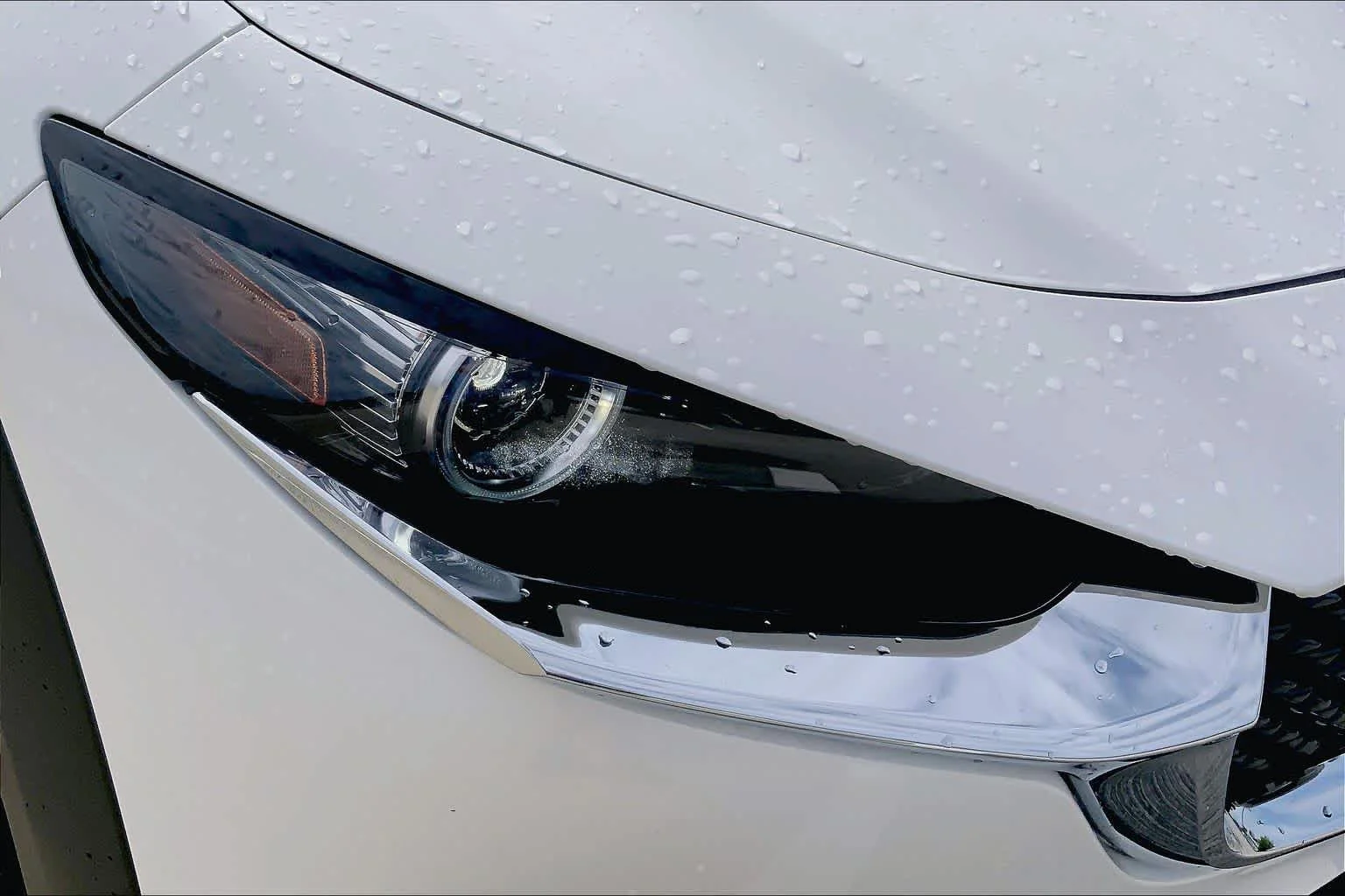 Used 2021 Snowflake White Pearl Mica Mazda Turbo Premium Package image 27