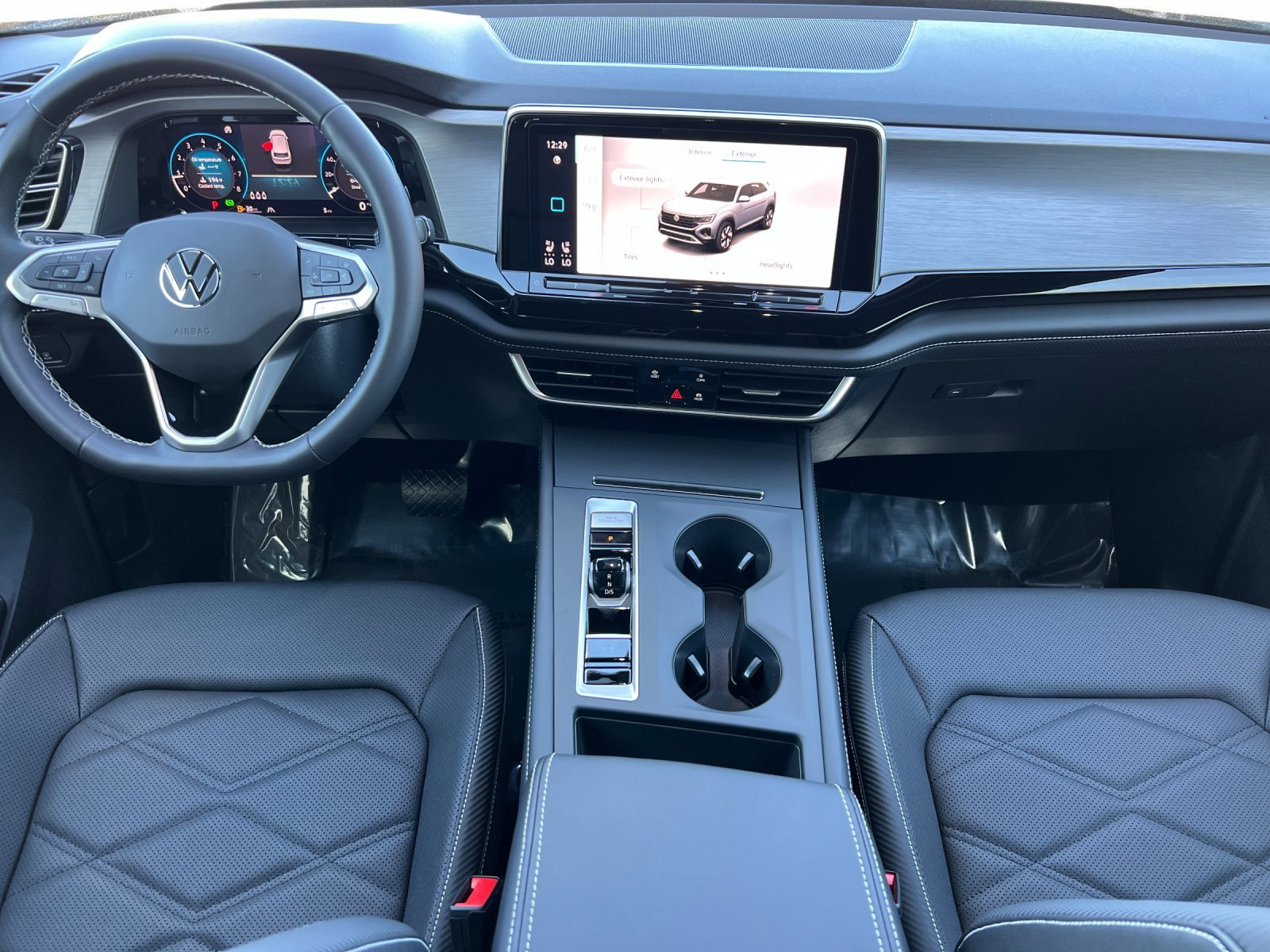 New 2026 Opal White Pearl Volkswagen 2.0T SE image 12