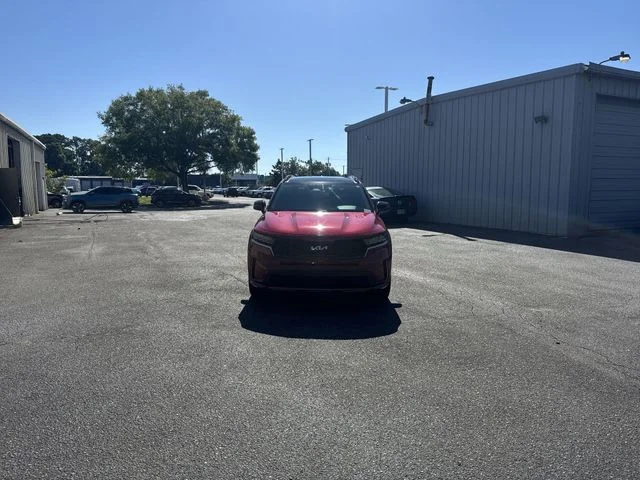 Used 2022 Red Kia S image 2