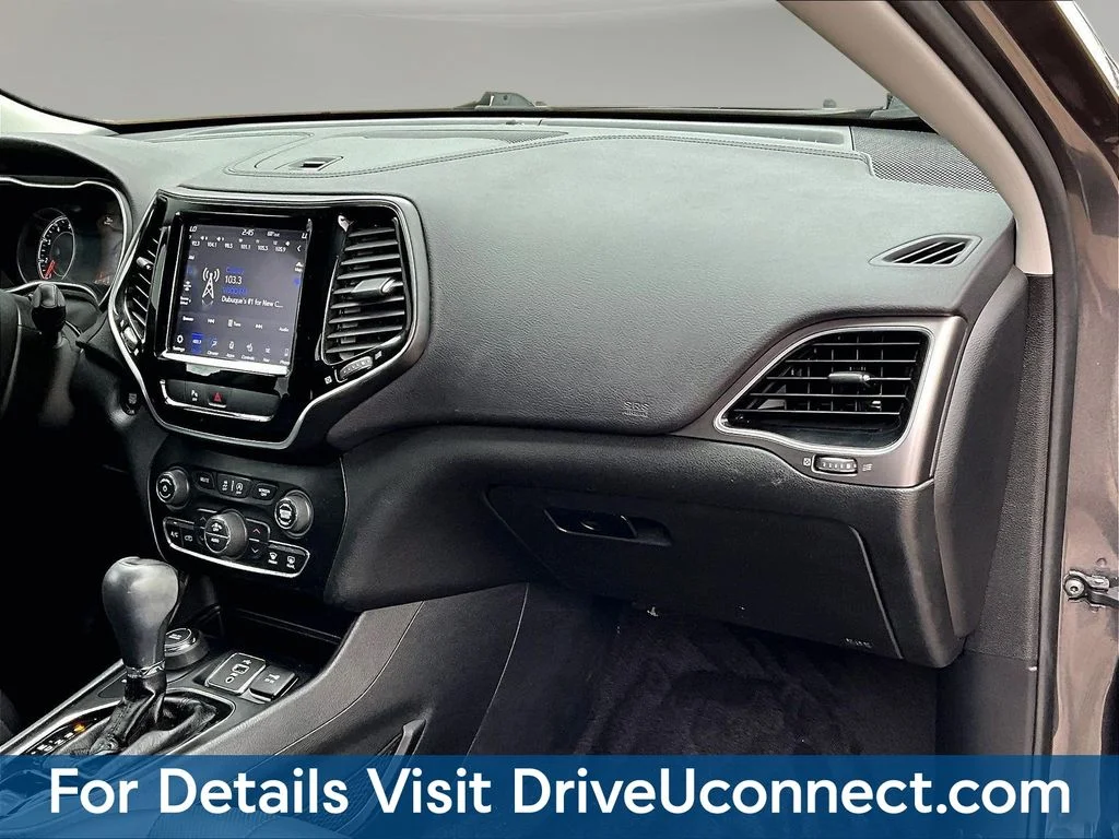 Used 2019 Gray Jeep Limited image 29