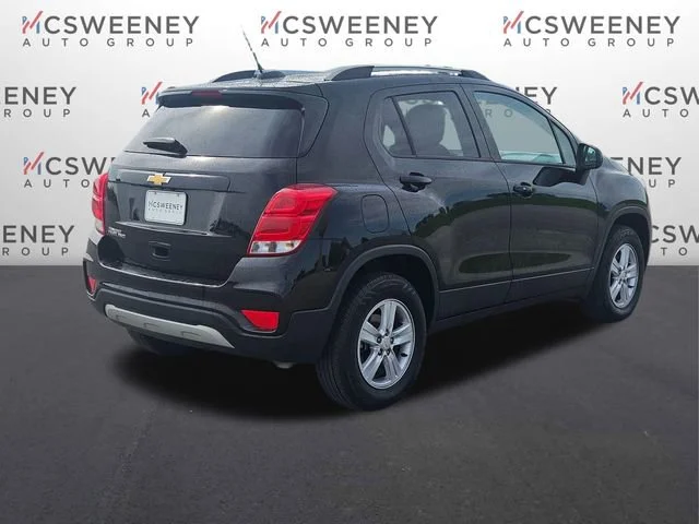 Used 2022 Mosaic Black Metallic Chevrolet LT image 5