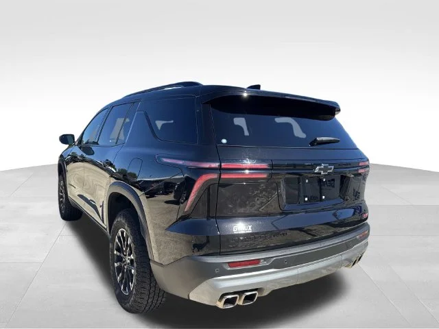 Used 2025 Black Chevrolet Z71 image 8
