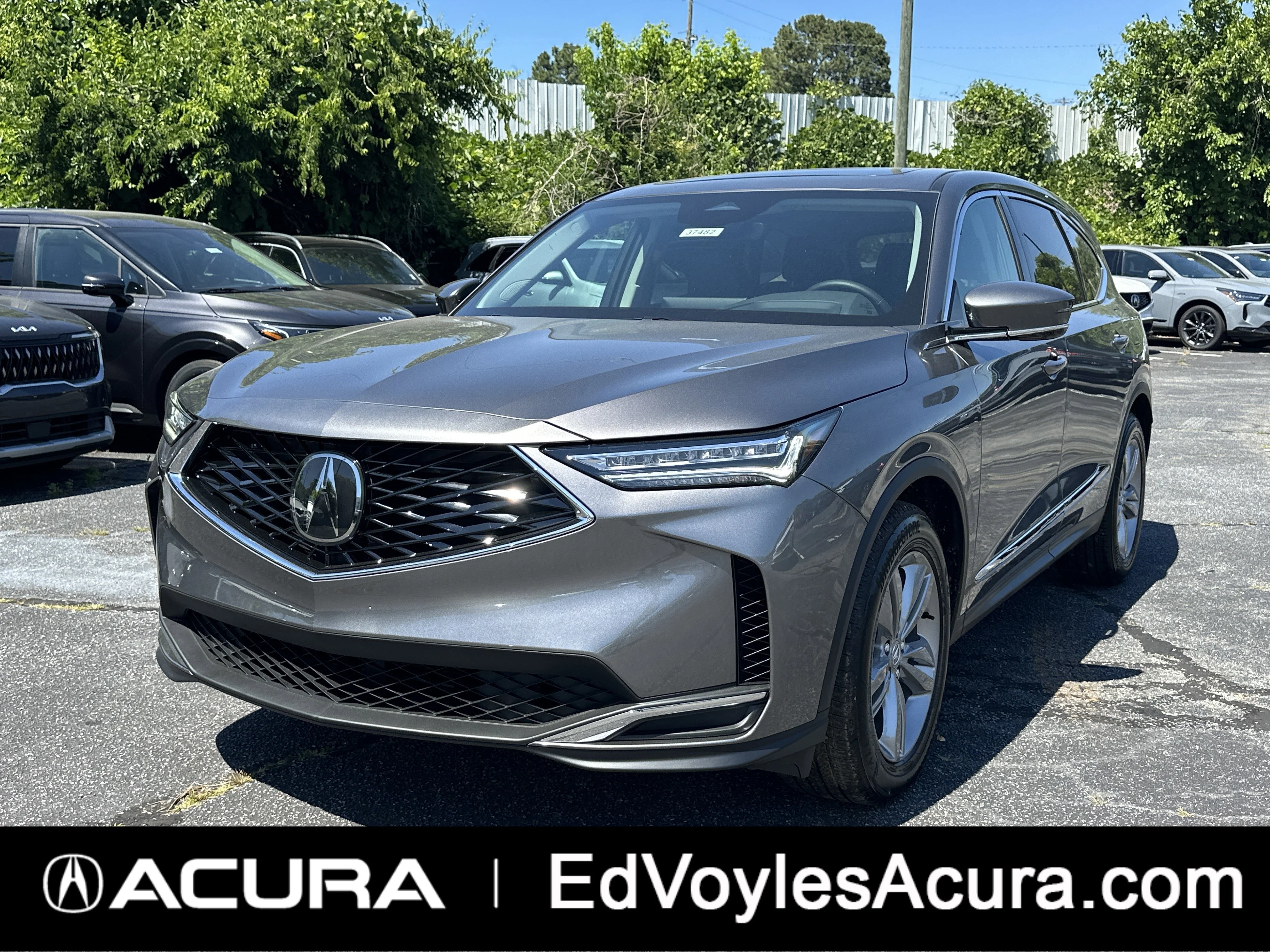 2026 Acura MDX SH-AWD's photo