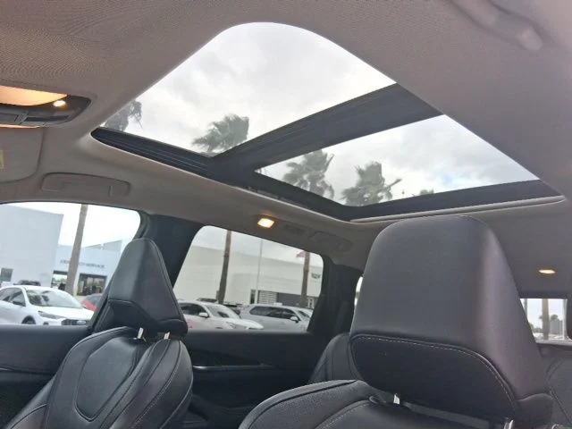 Used 2023 Gray INFINITI PURE image 22