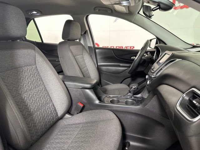 2024 Chevrolet Equinox LT - Photo 23