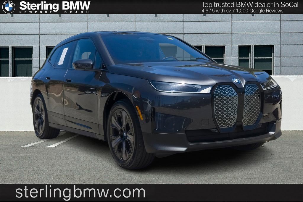 2024 BMW iX xDrive50's photo