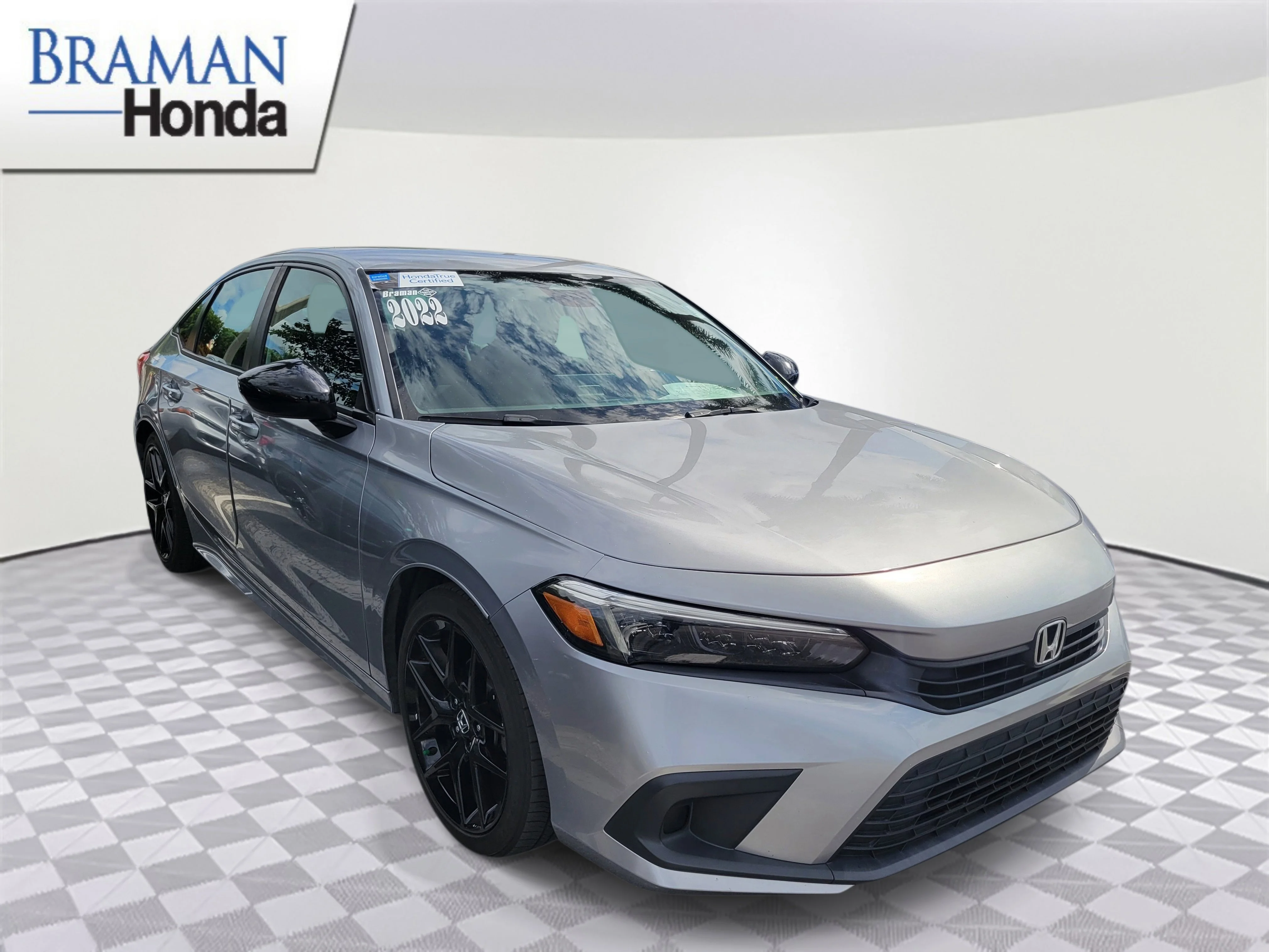Certified Used 2022 Silver Honda Sport image 2