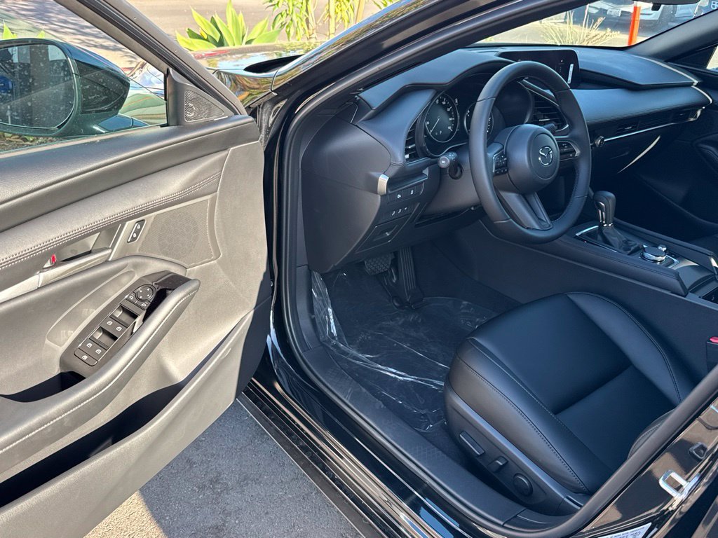 New 2026 Jet Black Mica Mazda 2.5 S Preferred image 8