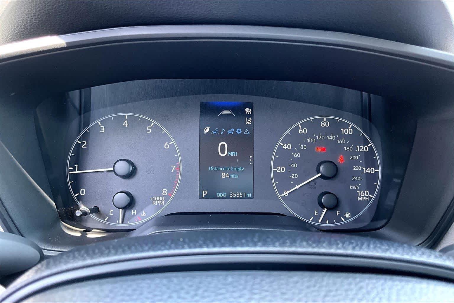 Used 2025 Wind Chill Pearl Toyota L image 26