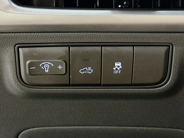 New 2026 Gray Hyundai SEL image 21