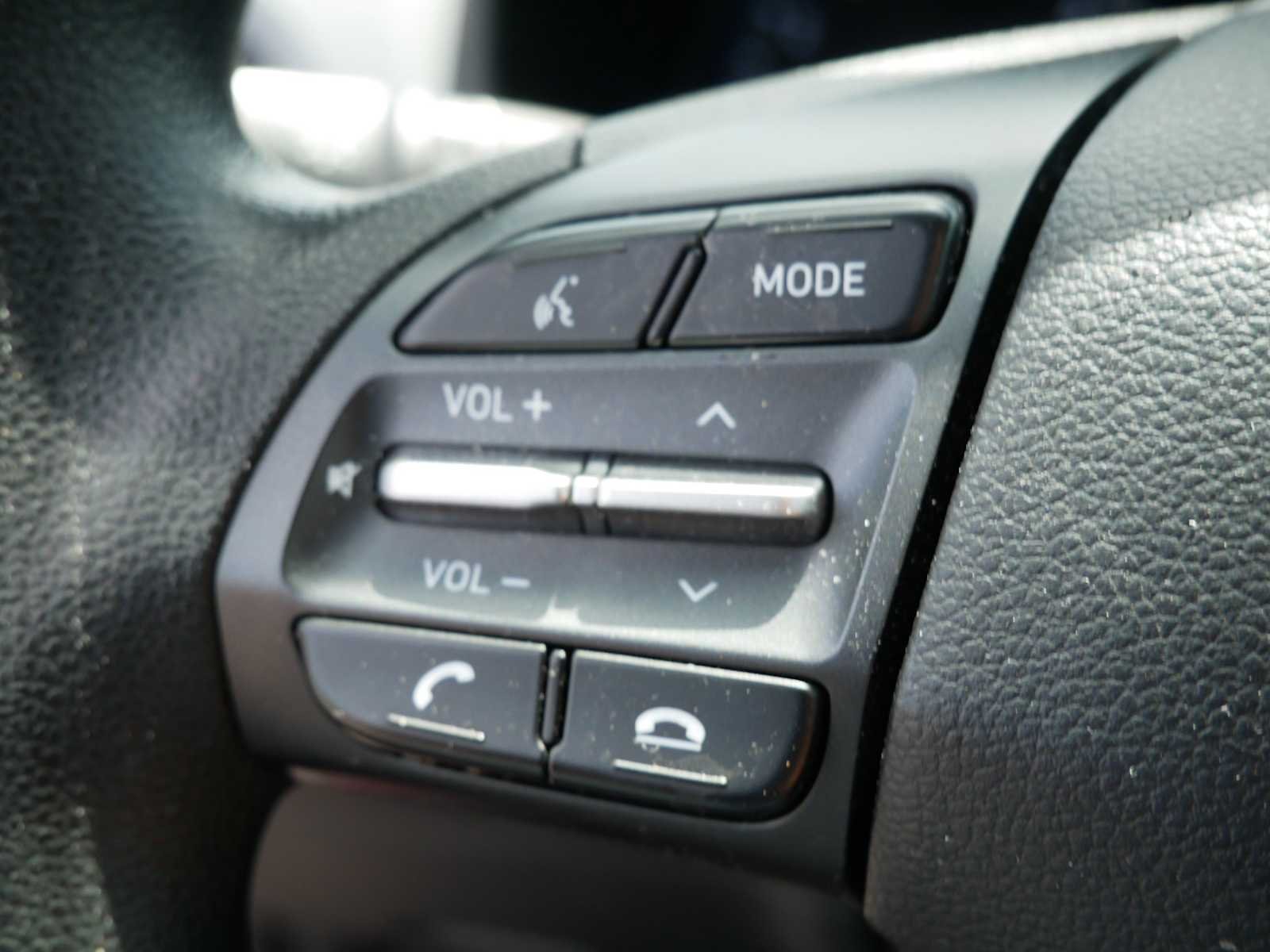 Certified Used 2019 Pulse Red Hyundai SE image 17