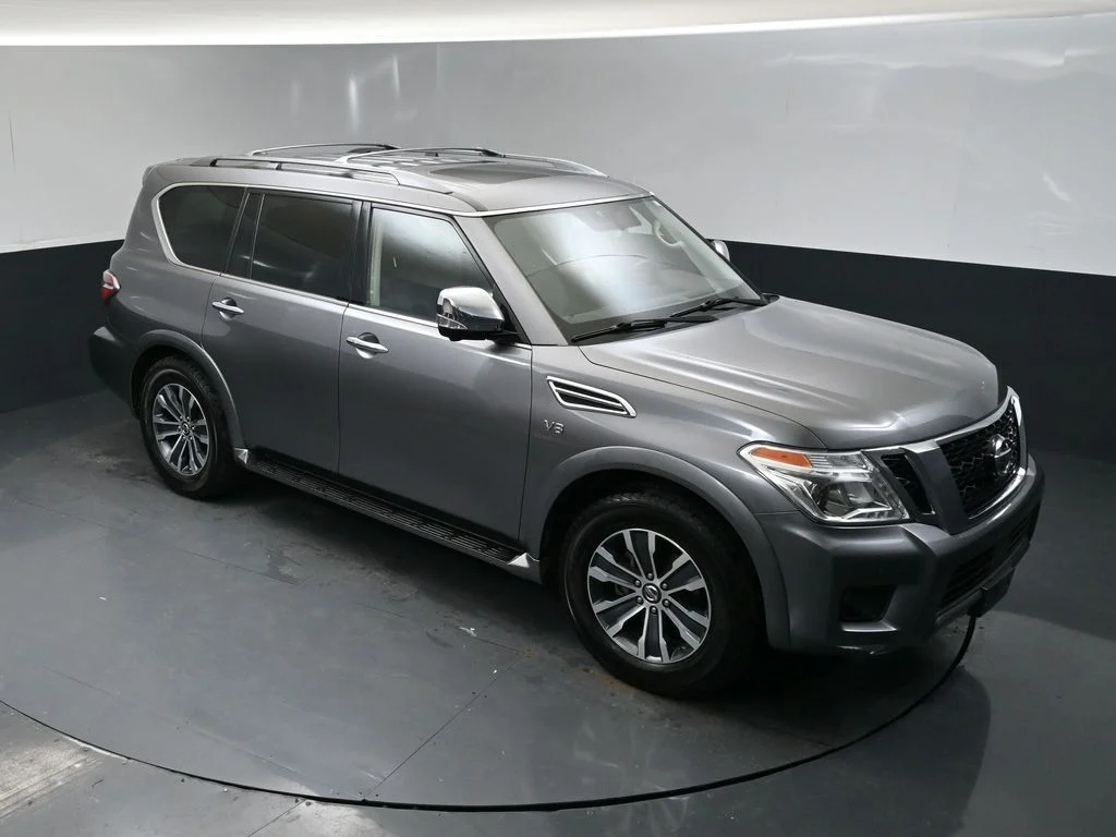 Used 2019 Gun Metallic Nissan SL image 38