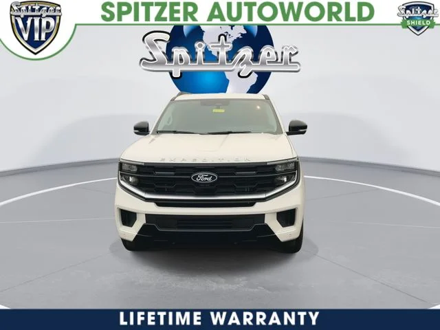 New 2027 Star White Metallic Tri-Coat Ford Platinum image 3