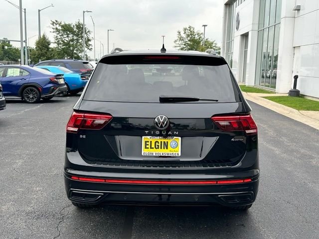 Used 2024 Black Volkswagen 2.0T SE R-Line Black image 5