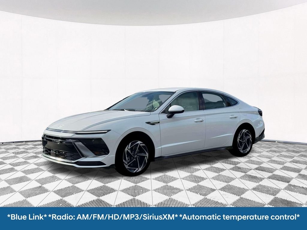 New 2026 White Hyundai SEL Sport image 2