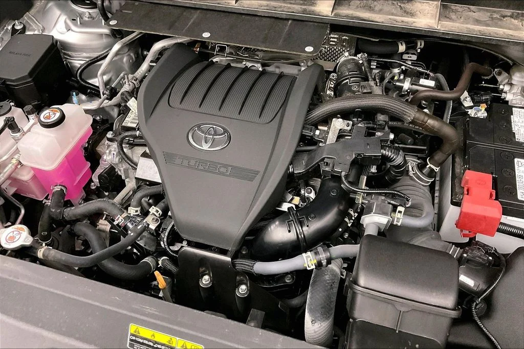 Certified Used 2023 Silver Toyota Platinum image 39