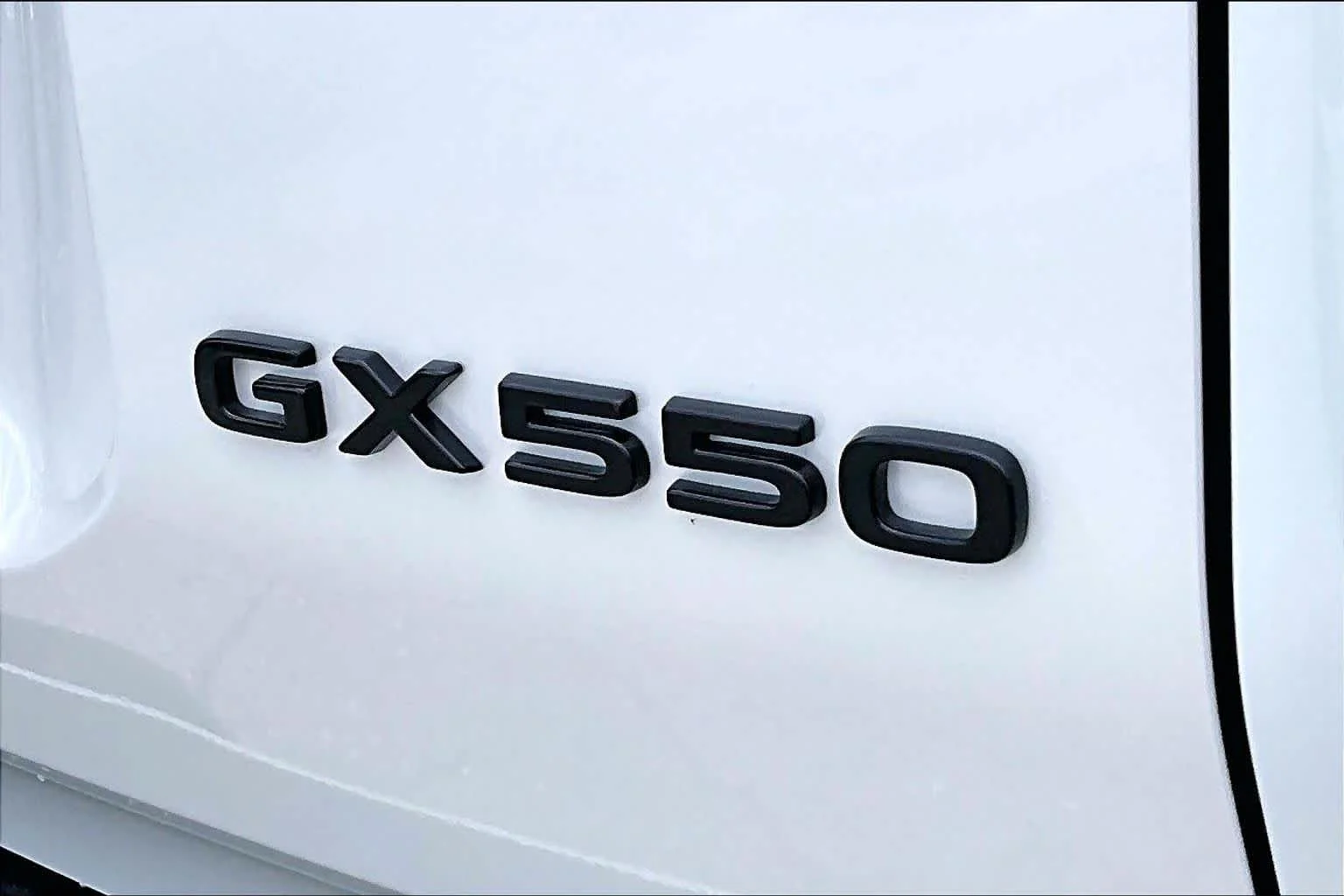 Used 2025 Eminent White Pearl Lexus Premium image 10