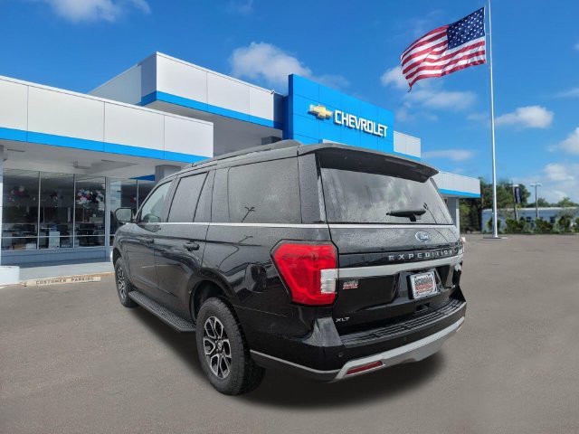 Used 2024 Black Metallic Ford XLT image 6
