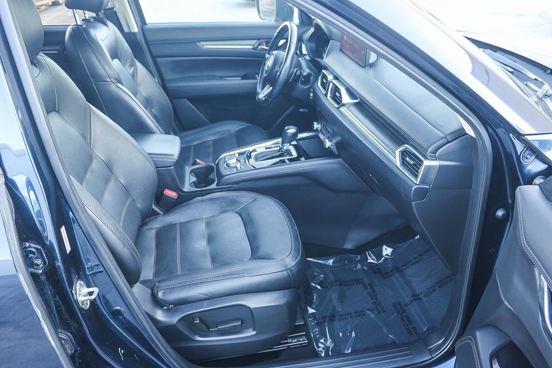 Used 2021 Deep Crystal Blue Mica Mazda Grand Touring image 16